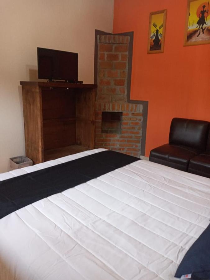 מלון Omitlan de Juarez Casa Manning Y Salon La Troje מראה חיצוני תמונה